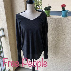 FREE PEOPLE Gray Long Sleeve Tee